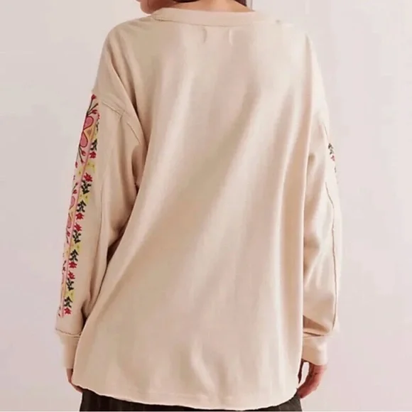 Free People All My Heart Embroidered Tee Size We The Free - Picture 4 of 14